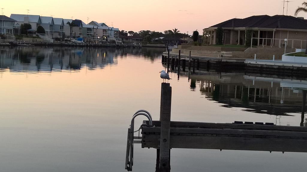 Waterside Canal Dreams Mandurah Eksteriør billede